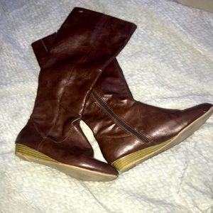 Womens leather boots